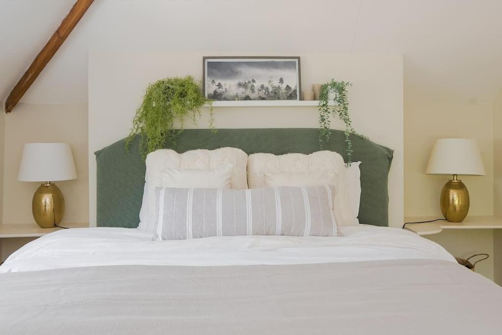 Adorable 2 Bedroom Holiday home Hawkhurst