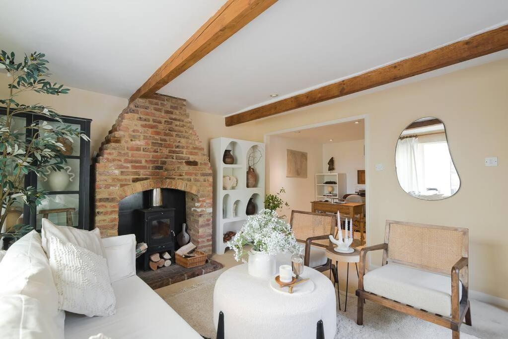 Holiday home Adorable 2 Bedroom Hawkhurst