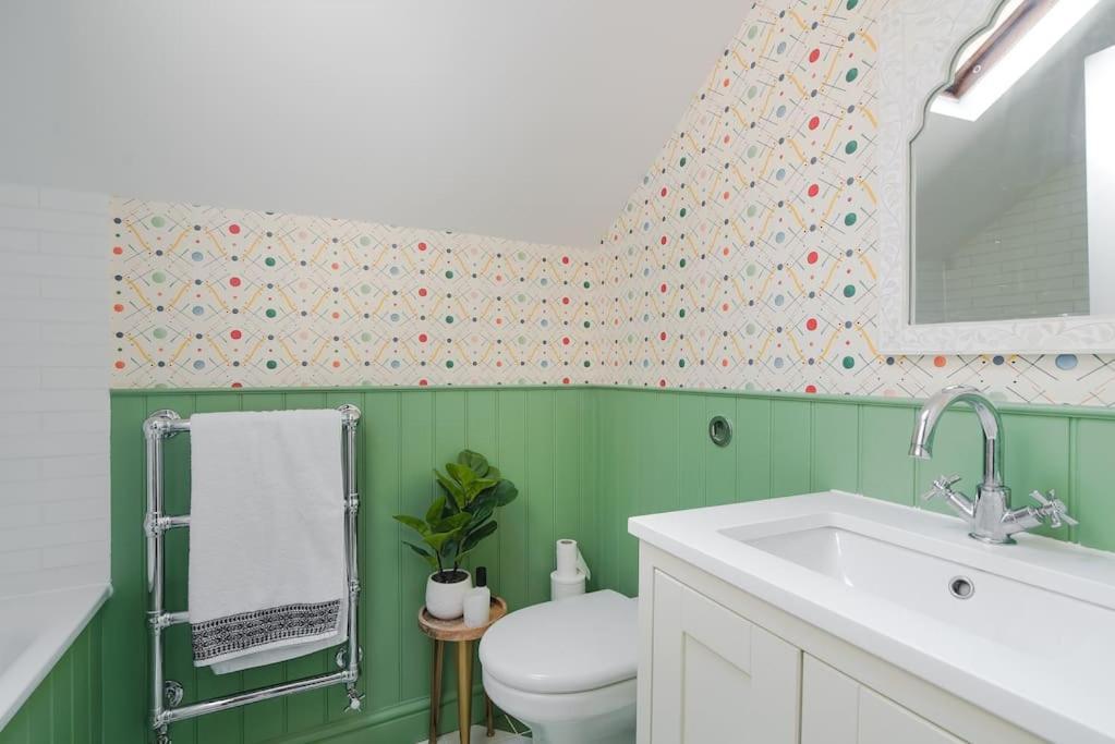 Adorable 2 Bedroom Holiday home Hawkhurst